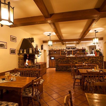 Hotel Sumava Vyssi Brod Ngoại thất bức ảnh